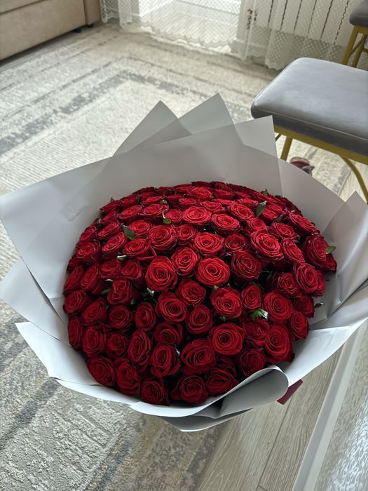 Букет 101 красные розы