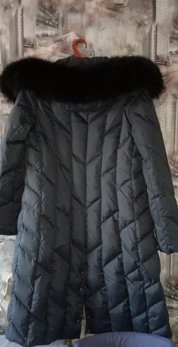 Продам женский пуховик