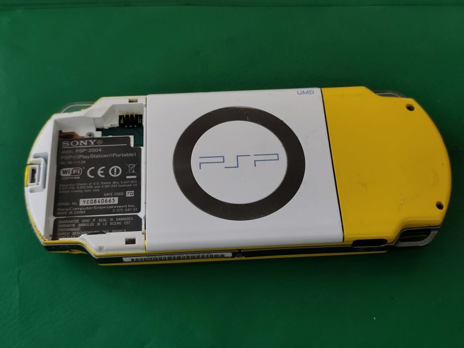 конзола  sony portable  psp the sipspsons limited edition 2004