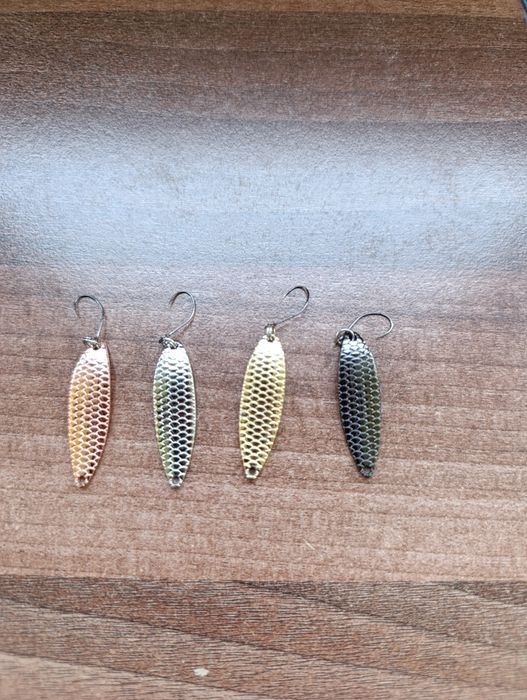 Блесни за риболов на кефал пъстърва