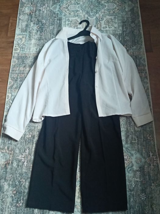 Продам классическую форму для колледжа