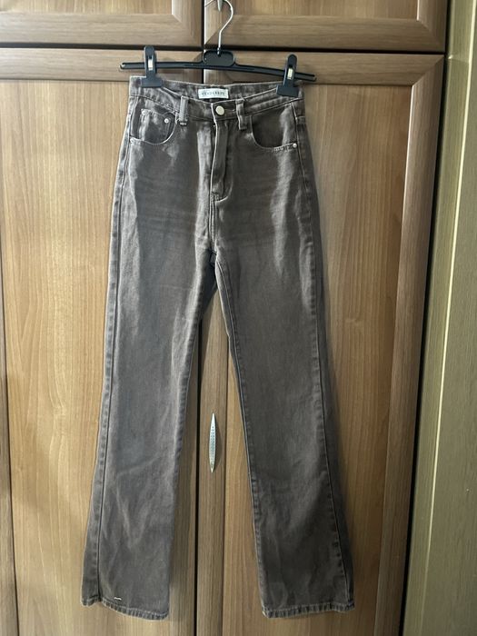 Кафяви дънки Venderby’s