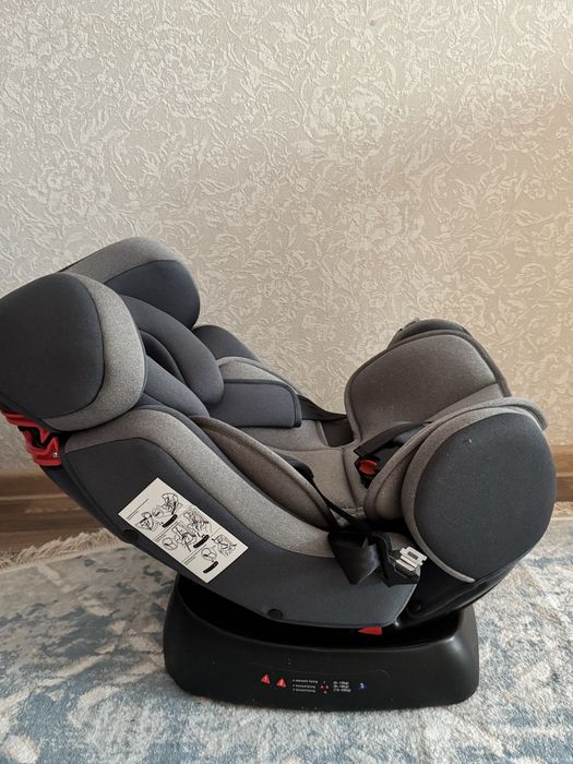 Продам автокресло