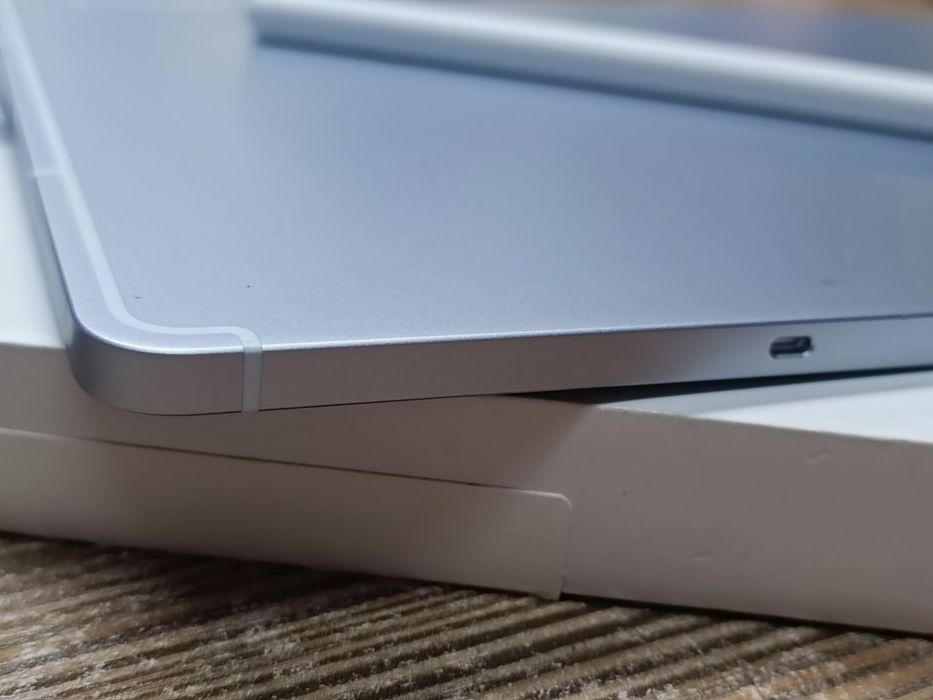 Samsung Galaxy Tab S10 FE – 10.9"