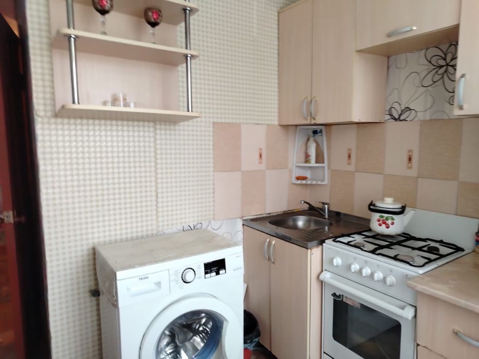 Посуточно центр ауельбекова/пушкина