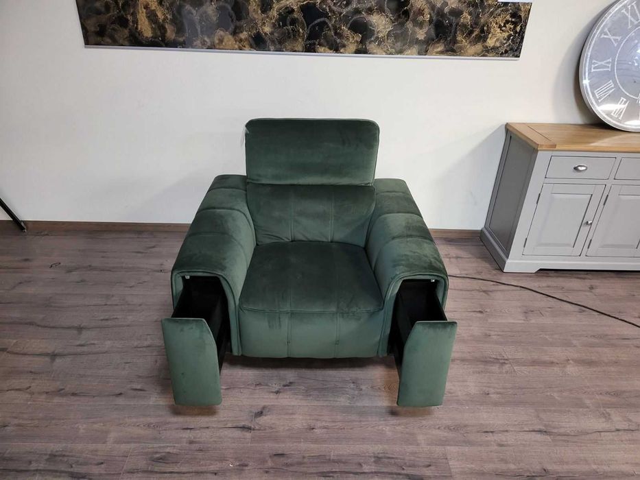 Зелен фотьойл от плат с електрически релаксиращ механизъм