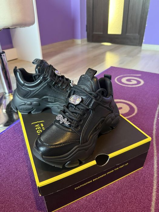 Обувки   Buffalo