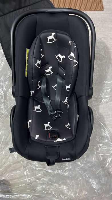 Новое автокресло