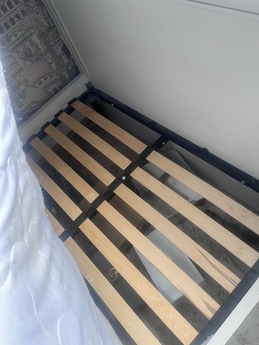 Продам кровать и матрас