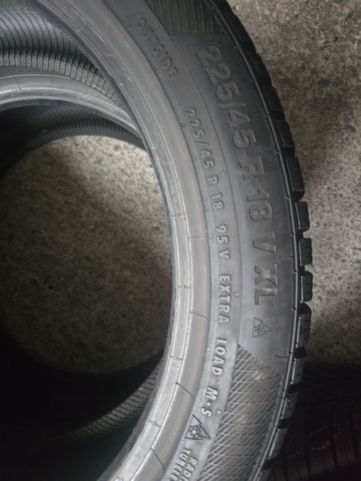 Continental 225/45 R18 95V MS iarnă