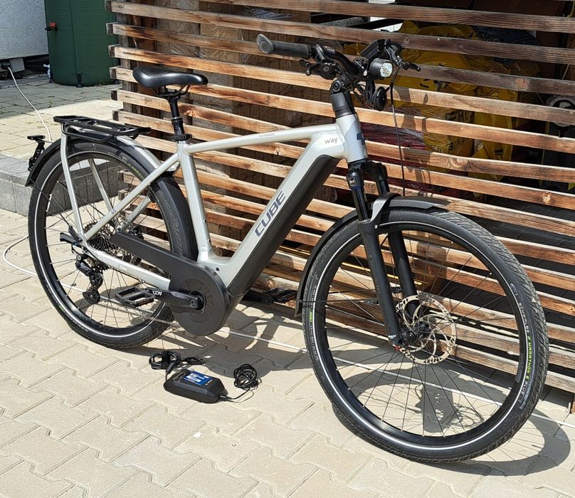 Bicicletă electrică Cube Kathmandu 45km/h, Bosch Speed, Kiox, 750Wh