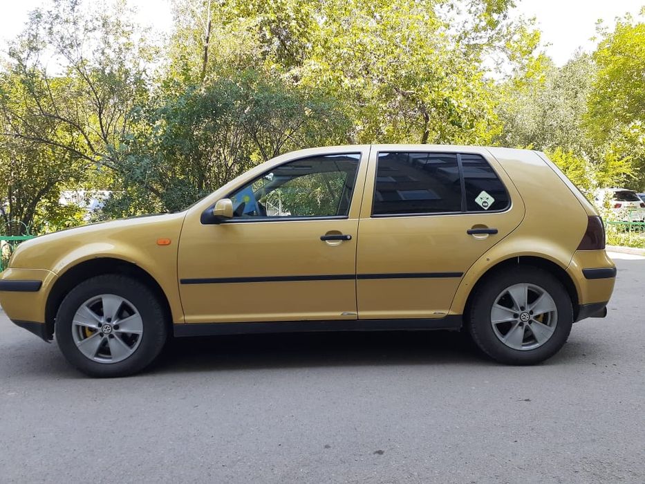 Продам Гольф 4 1.4