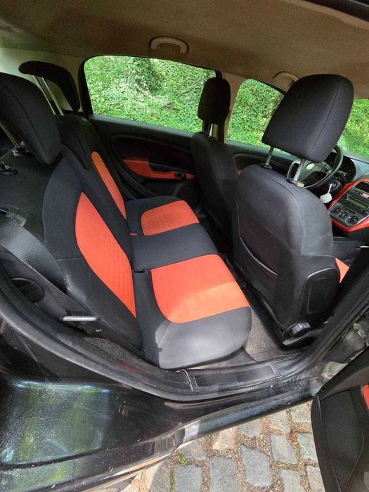 Fiat Punto 1.4 бензин • 78 к.с. • 2005 г.