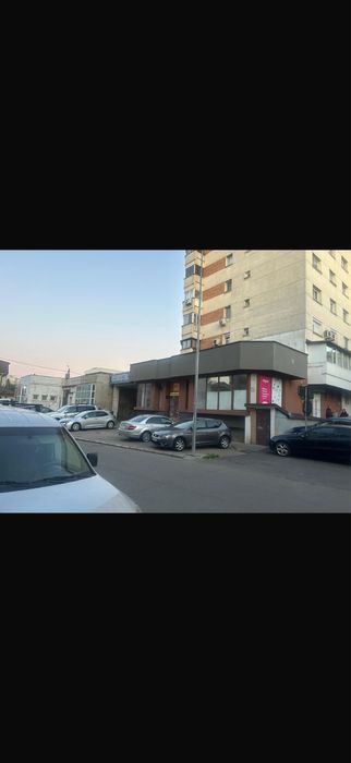 Proprietar, inchiriez spatiu  comercial, strada Banca Nationala