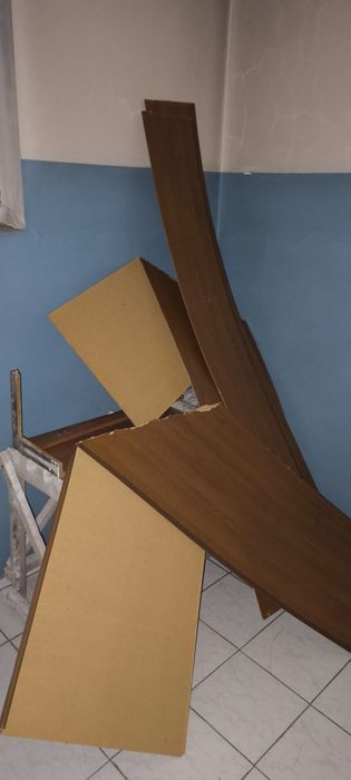 Отдам даром разоьранную мебель