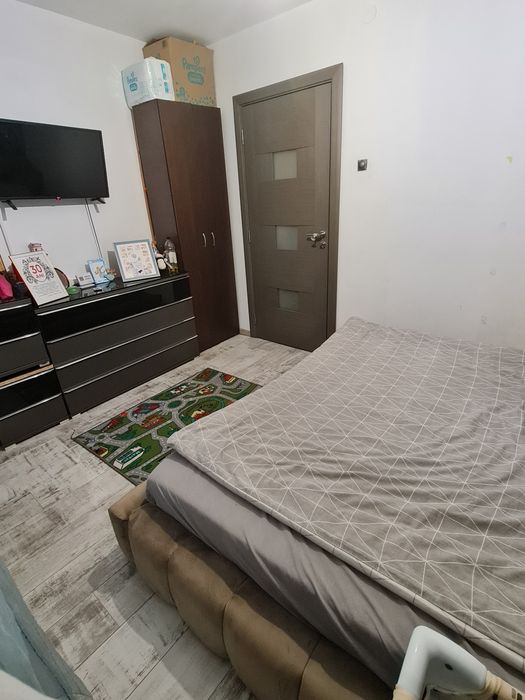 Apartament 2 camere Rovine