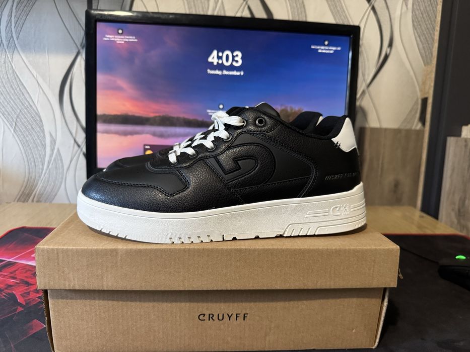 Обувки Cruyff Royal C