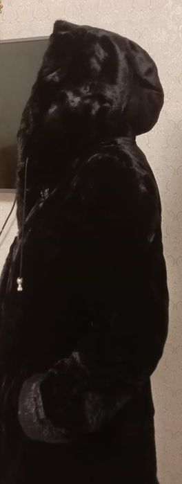 Продам шубу в отличном состоянии