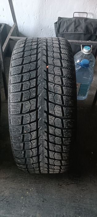 Зимние шины 245 40 R19