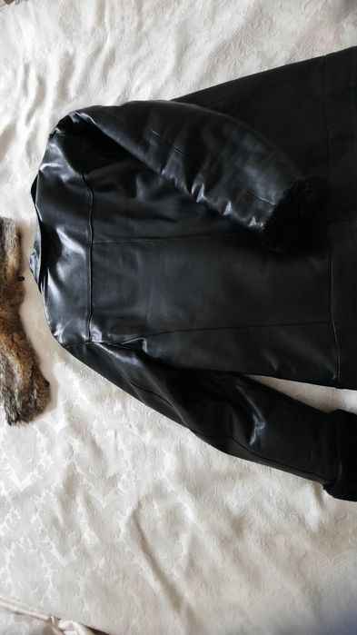 Кожаная куртка, зимняя, 54размер. Торг.