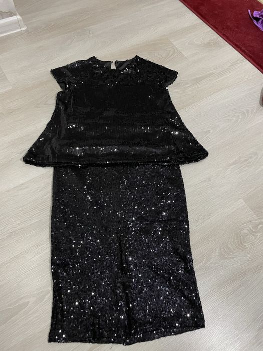 Платья для женщин