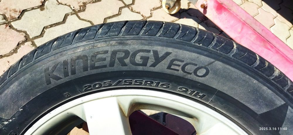 Продам резину на автомобиль