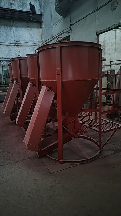 Бадья для бетонных растворов,  рюмка, колокольчик