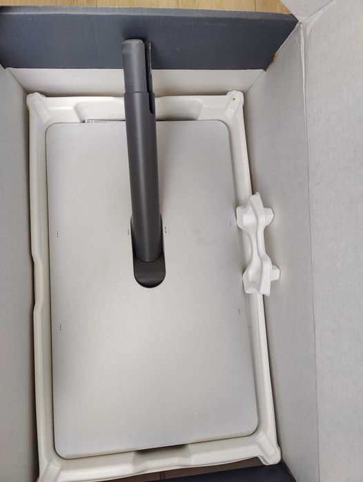 Kit Starlink complet + adaptor ethernet + cablu suplimentar 45 m