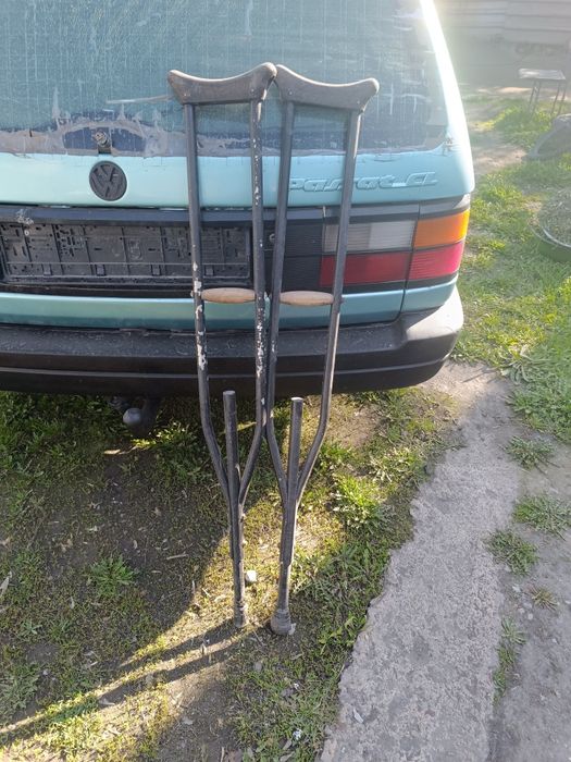 Продам костыли в хорошем состоянии.