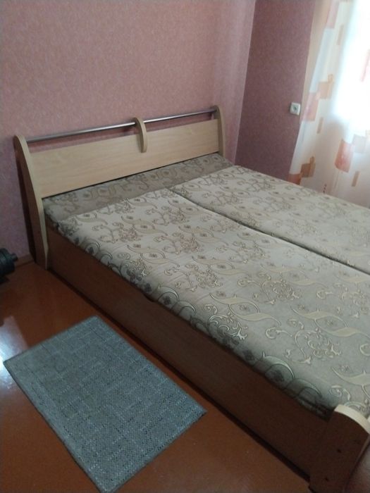 Кровать двуспальная бу с подъемным механизмом