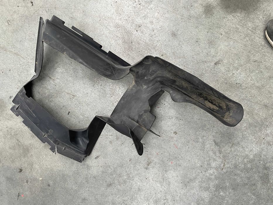 deflector intercooler Audi Q7 4L cod 4L0117335
