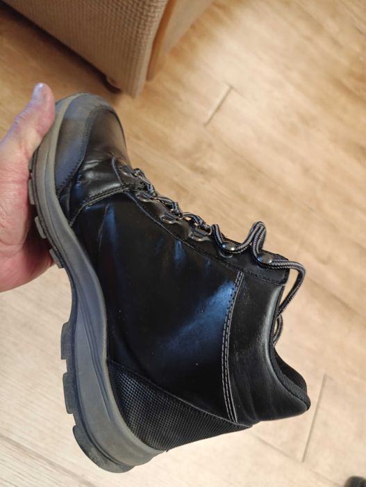 Продам мужские ботинки Lc waikiki 43,недорого