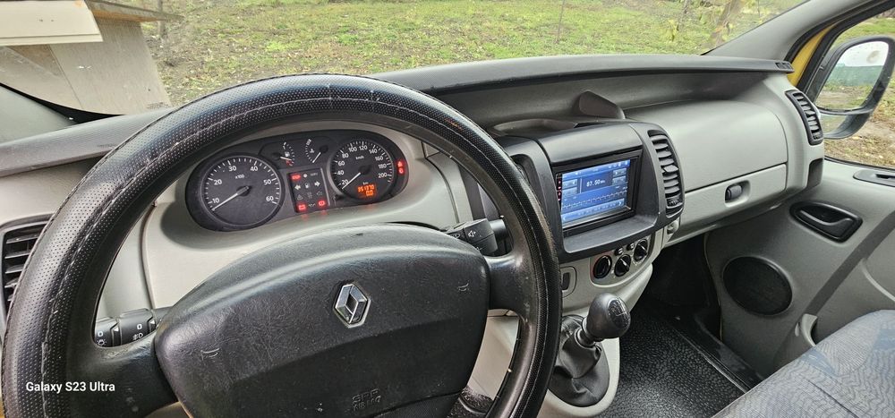 Vând Renault trafic ll 2.5 dci