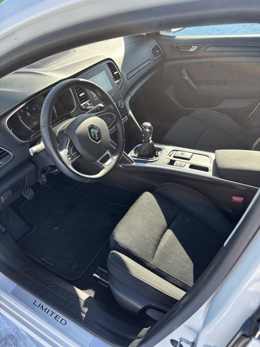 Renault Megane Limited  -1.3 TCe - 116 CP