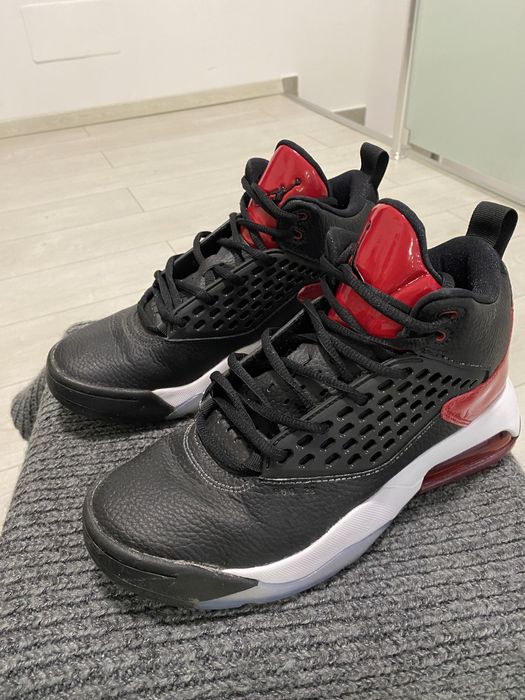 adidasi Jordan Maxin 200