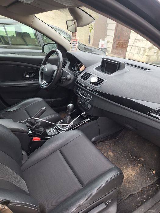 Vând Renault megane 3