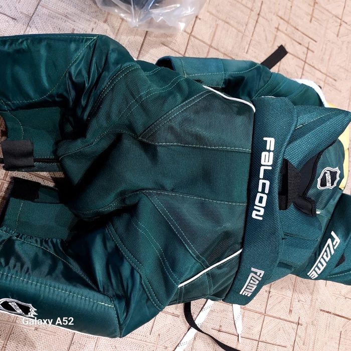 Хоккейная форма новая