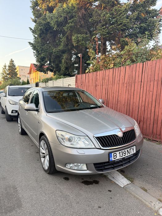 Vand Skoda Octavia 2 Facelift Laurin&Klement // 1.9 TDI masina personala 2009 luna 7 // 284.xxx KM masina intretinuta cu revizii si schimburi facute