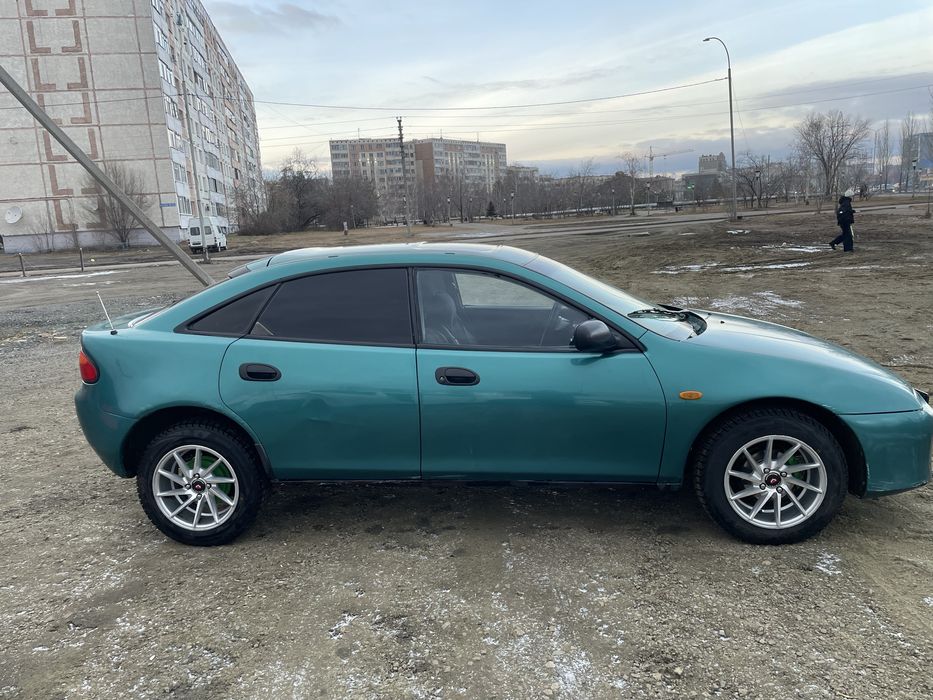 Mazda 323 продам