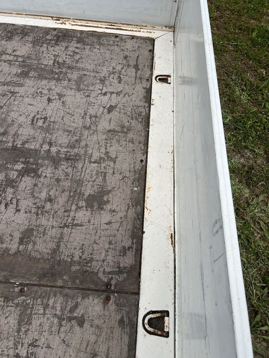 Коресерия за камион 2,55 ш и 6,25 дълга