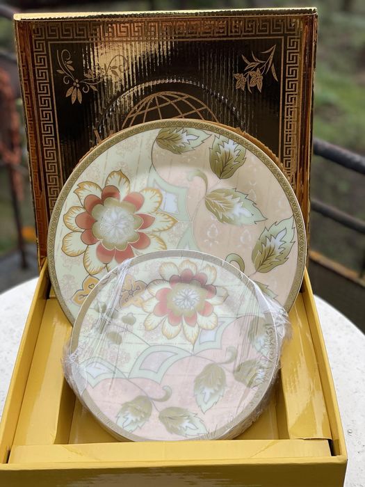 Комплект чинии за торта