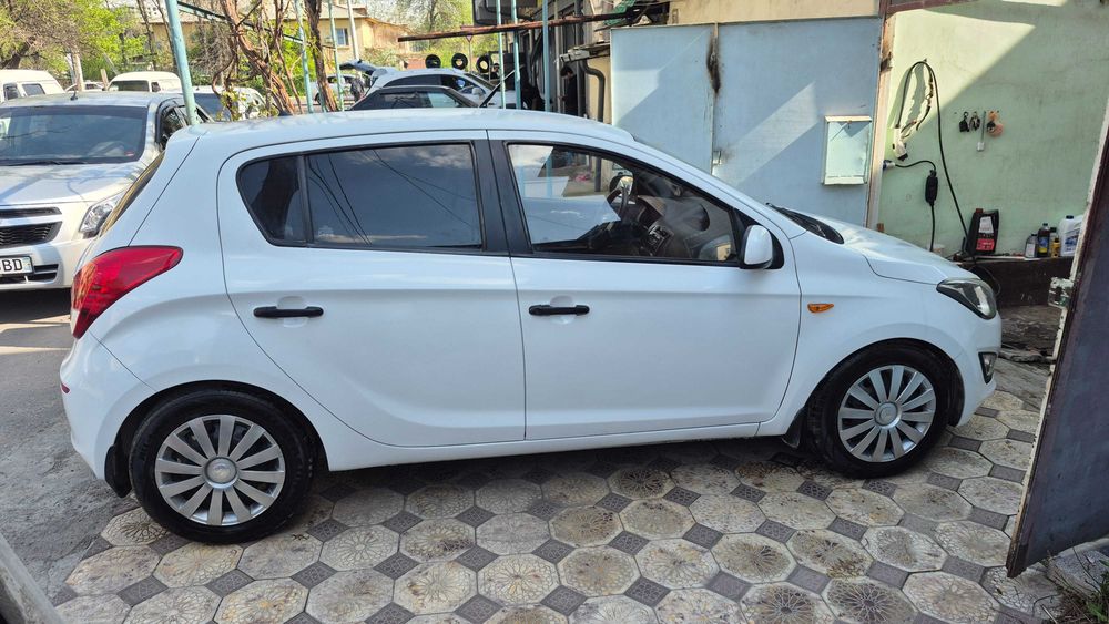 Сдам в аренду с выкупом hyundai i20