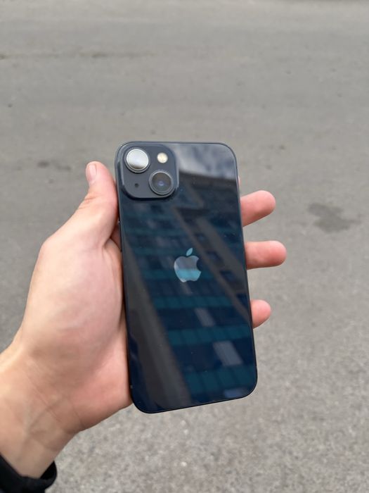 Продам или Обменяю iPhone 13 (Айфон 13)