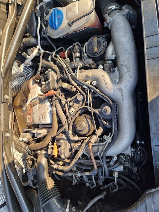 Audi q5 3.0 tdi quattro 2011 s-line Euro 5 probleme cutie pentru dez