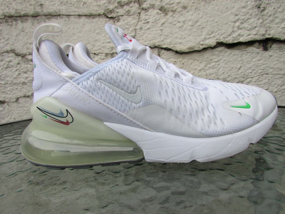 Маратонки Nike Air Max 270