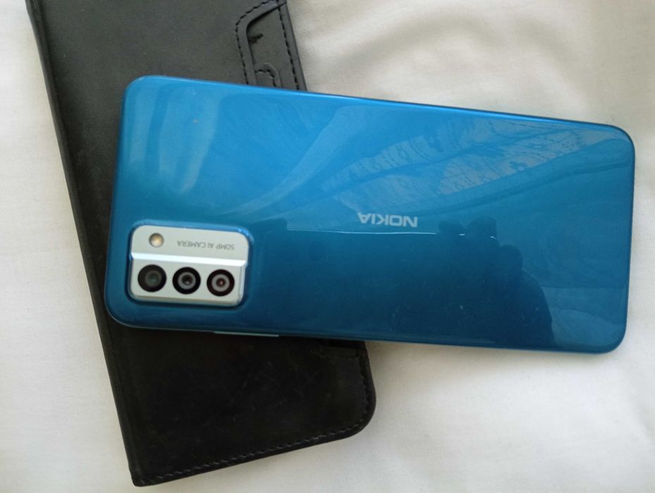 Продавам Nokia g22