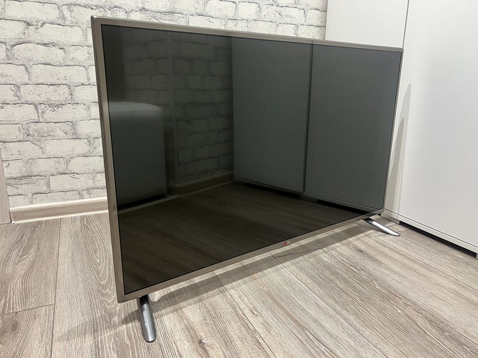 Телевизор ЖК LG 42LB652V 107 см