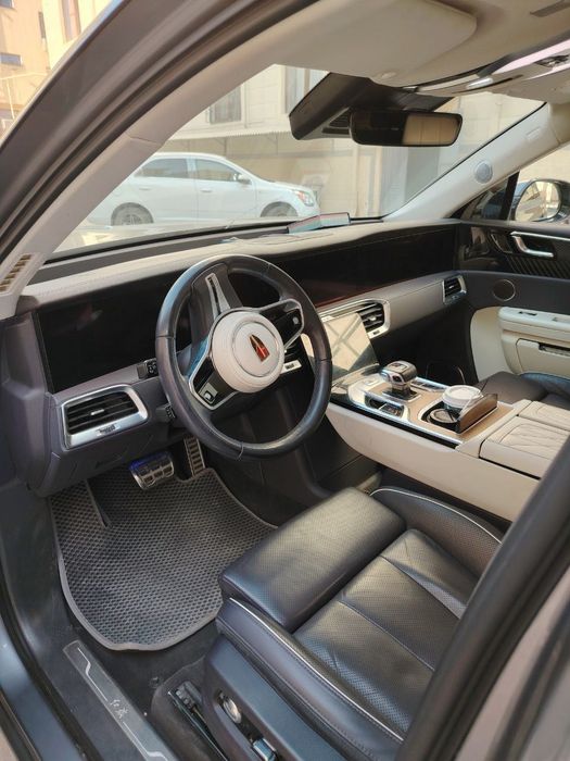 Hongqi E-HS9 электромобиль хонджи