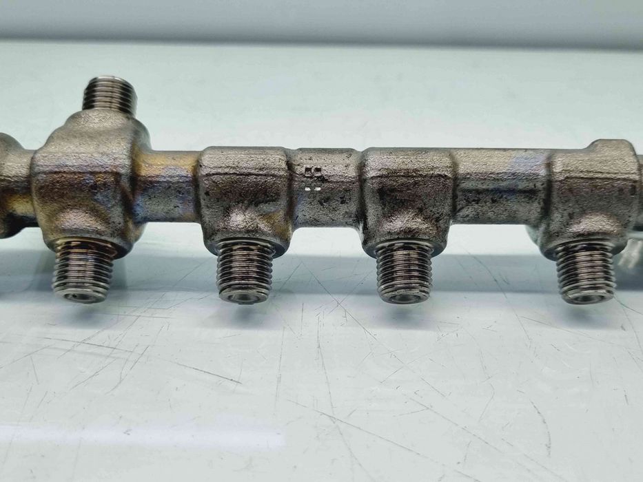 Rampa injectoare Opel Astra J Coupe GTC [Fabr 2009-2015] 55576177 | 04