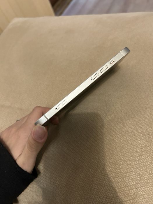 Iphone 13 128GB (описанието)